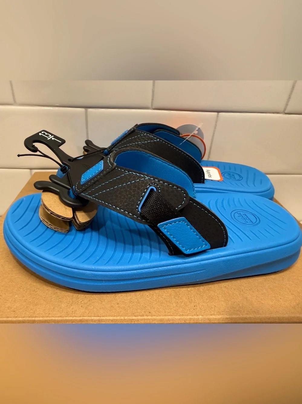 Boys Wonder Nation Squishy Sport Flip Flops Size 13/1 NWT